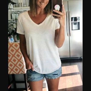 Super Cute American Eagle Soft and Sexy V-Neck